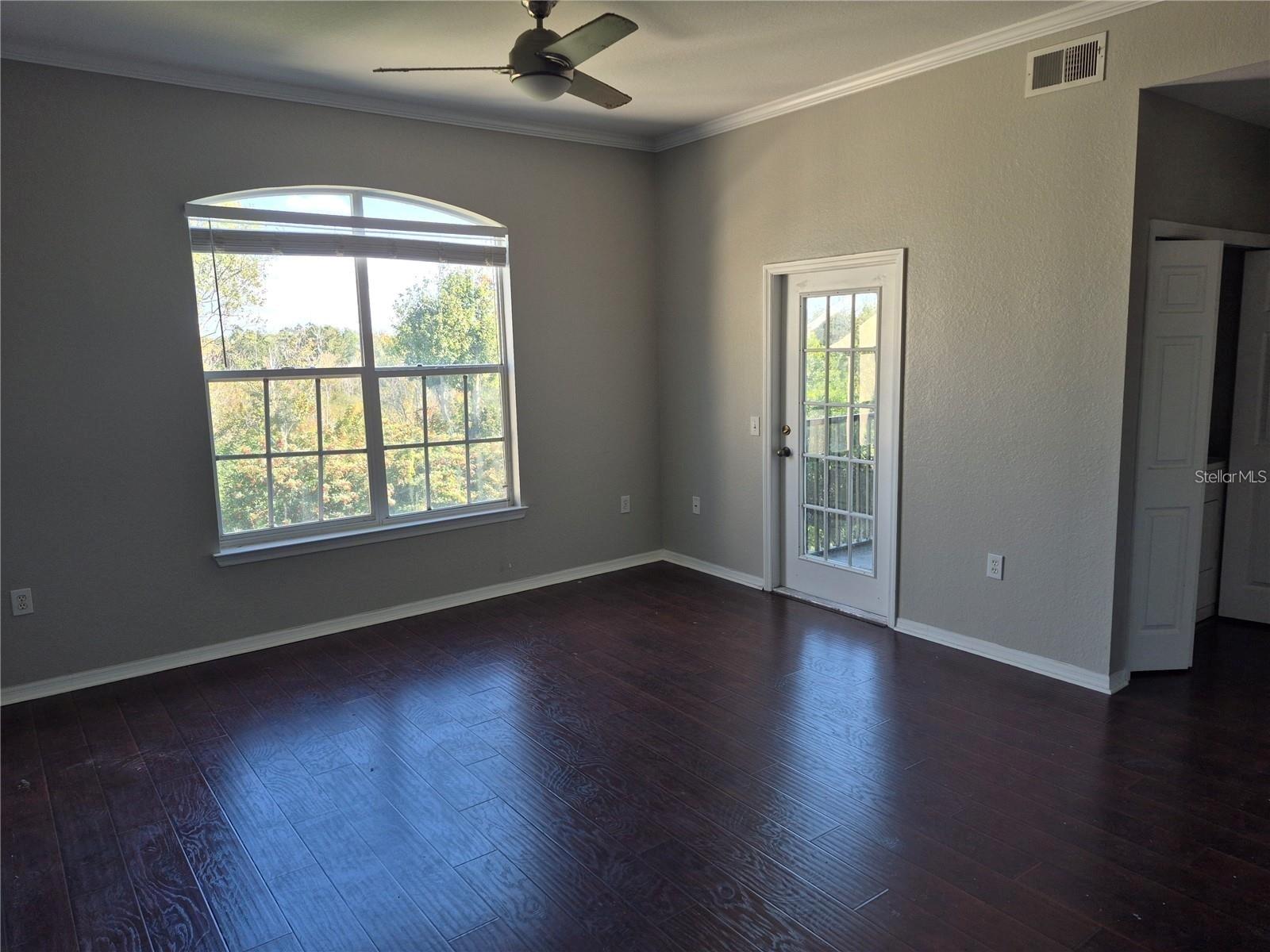 5146 NORTHRIDGE RD #309 — photo 5