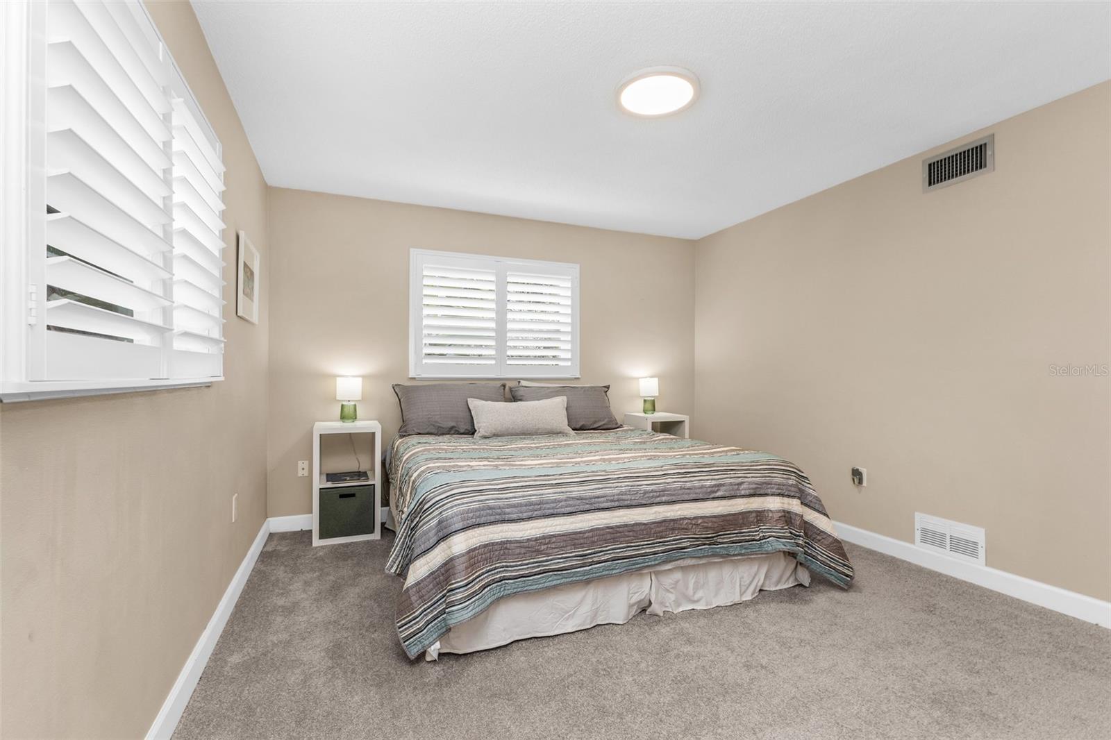 521 W VENICE AVE #21 — photo 19