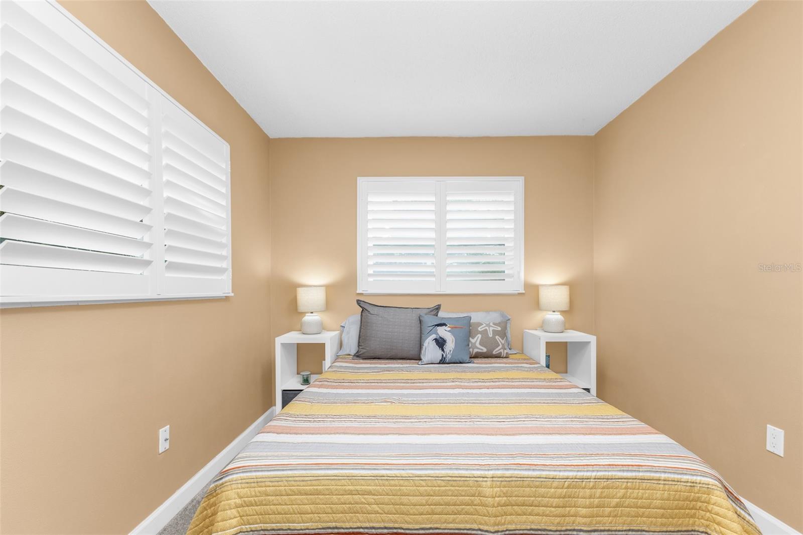 521 W VENICE AVE #21 — photo 23