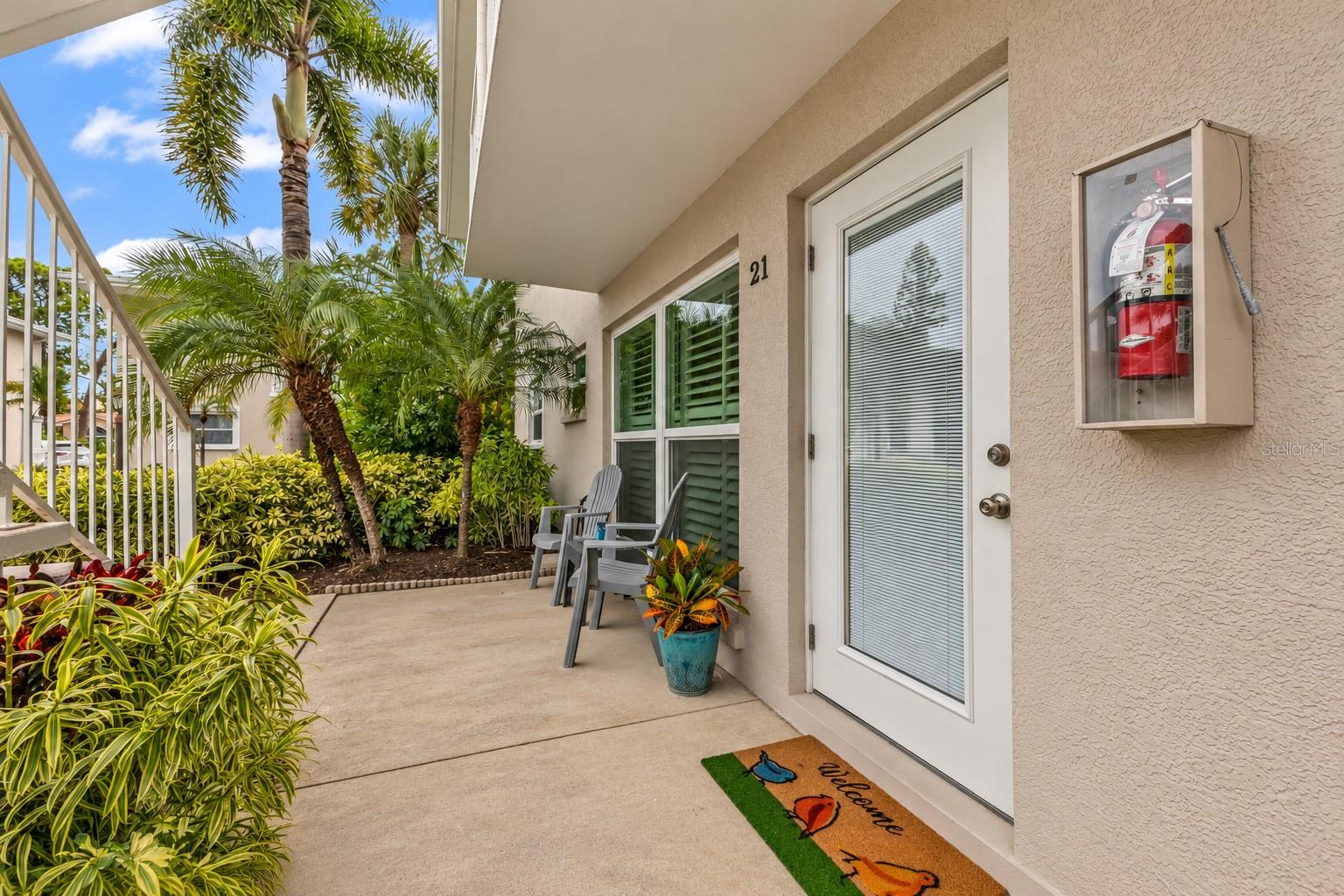 521 W VENICE AVE #21 — photo 3