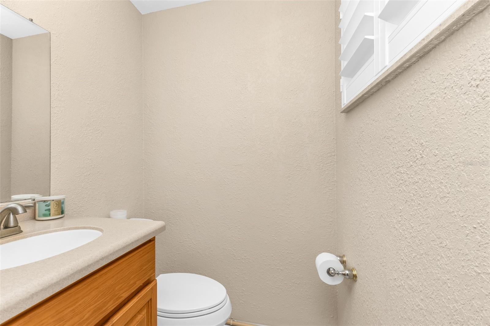 521 W VENICE AVE #21 — photo 18