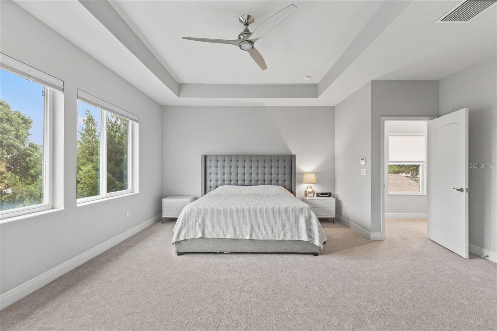 4009 W CARMEN ST — photo 17