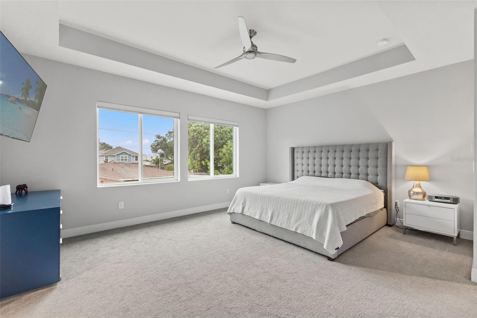 4009 W CARMEN ST — photo 18