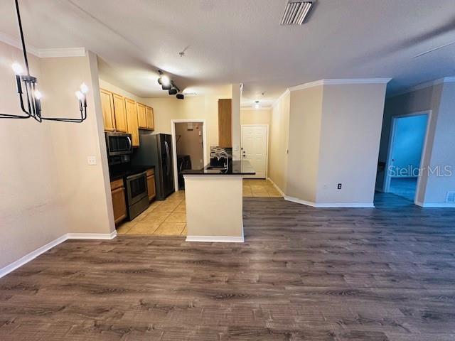 10203 COURTNEY PALMS BLVD #202 — photo 7