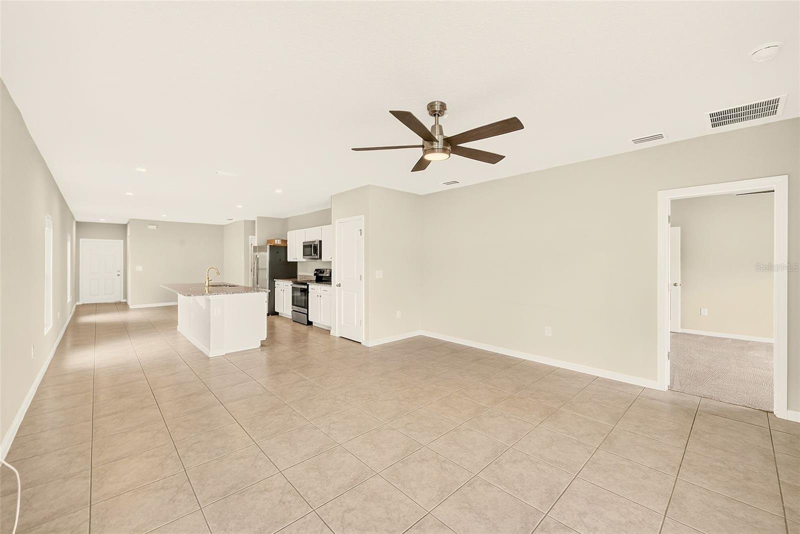 35235 GENDRY ST — photo 15