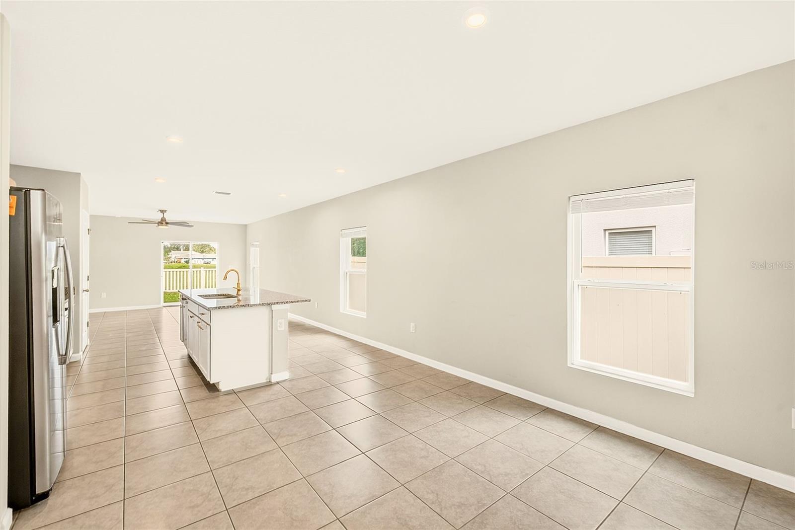 35235 GENDRY ST — photo 16