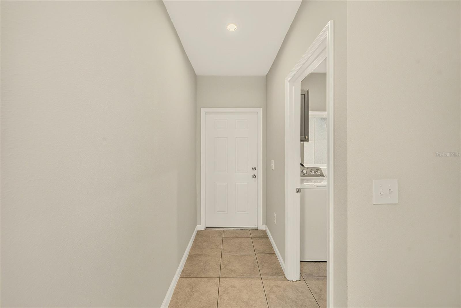35235 GENDRY ST — photo 4