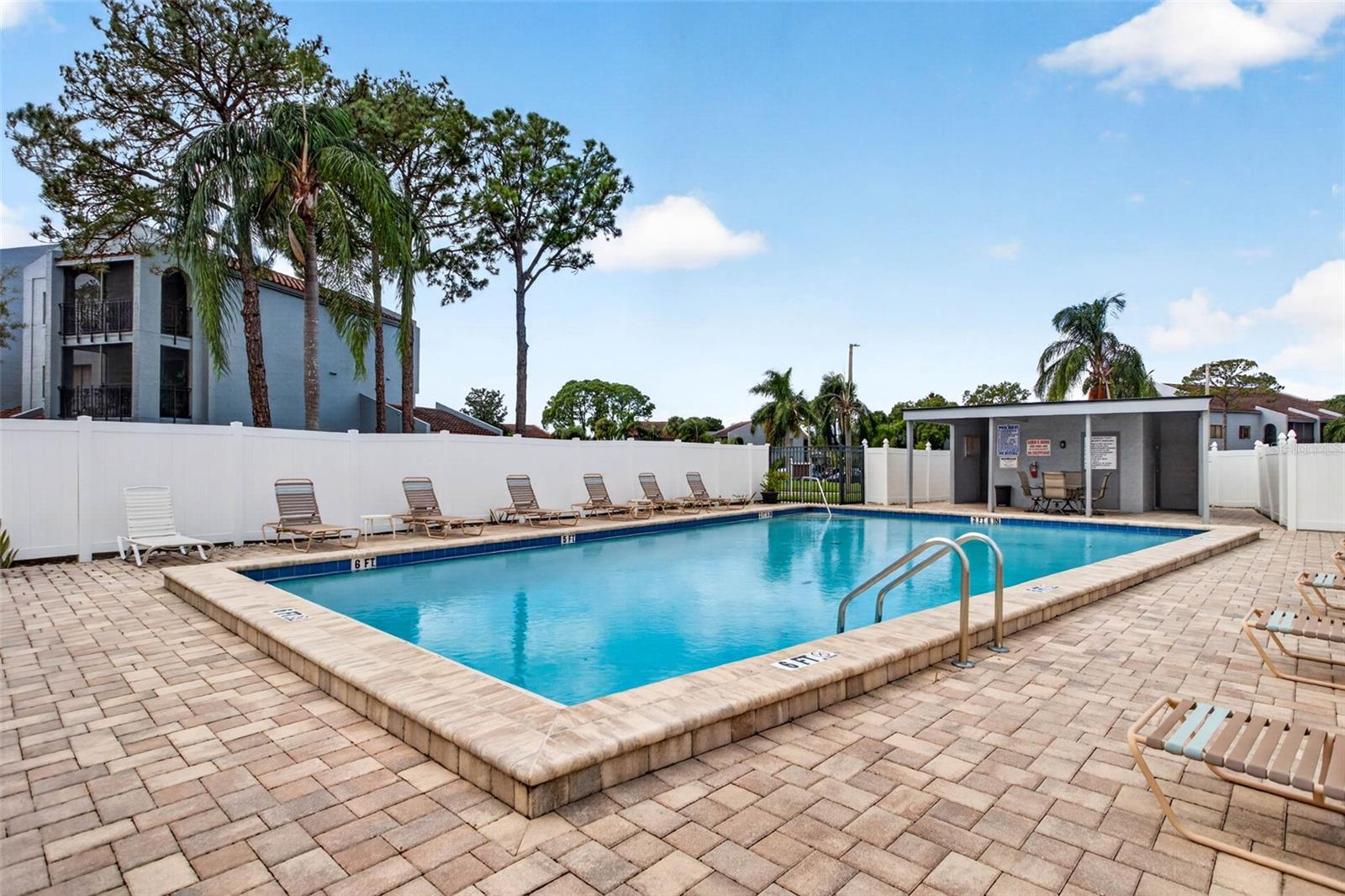 6326 GRAND BAHAMA CIR #F — photo 34