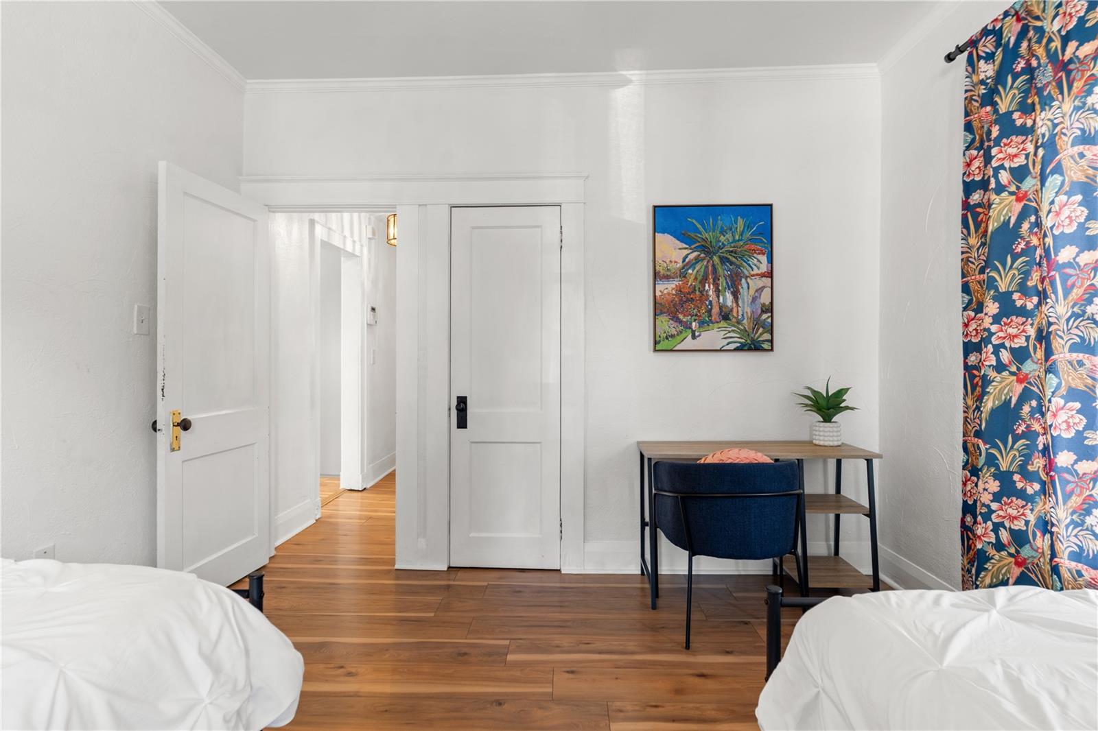 324 W HAYA ST — photo 23