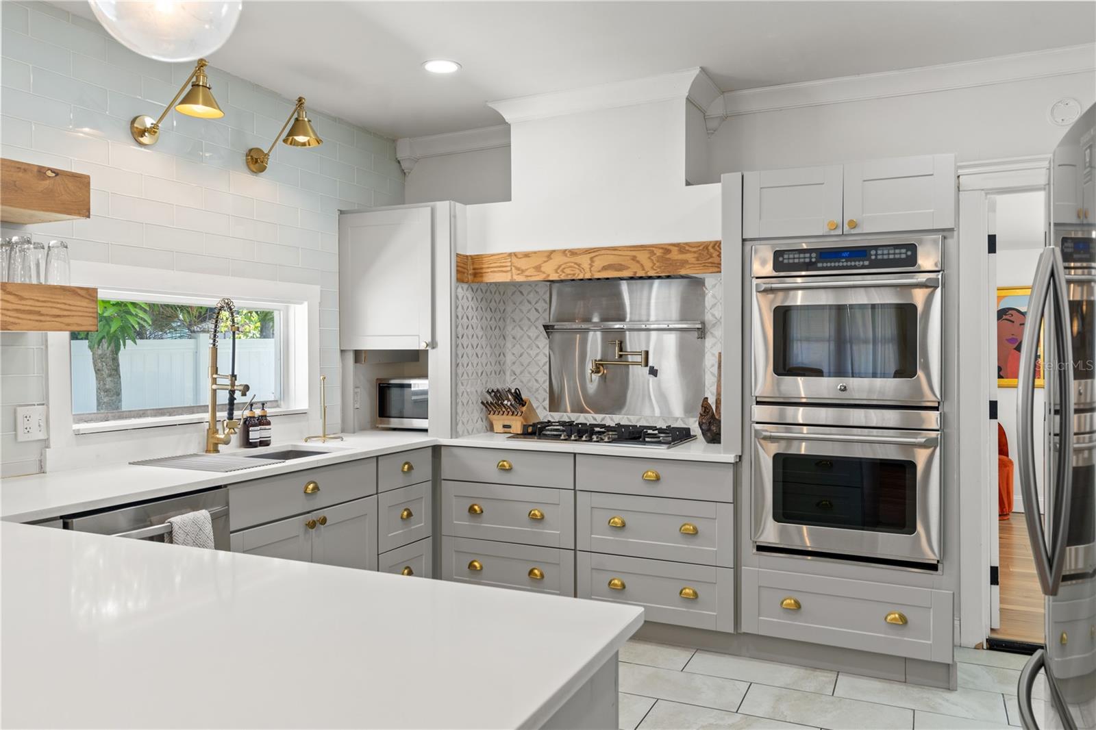 324 W HAYA ST — photo 14