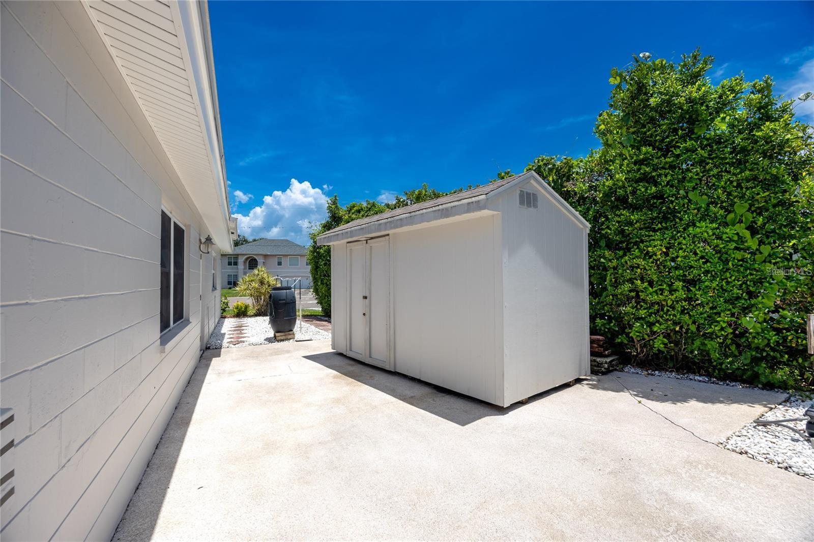 10504 LACERA DR — photo 27