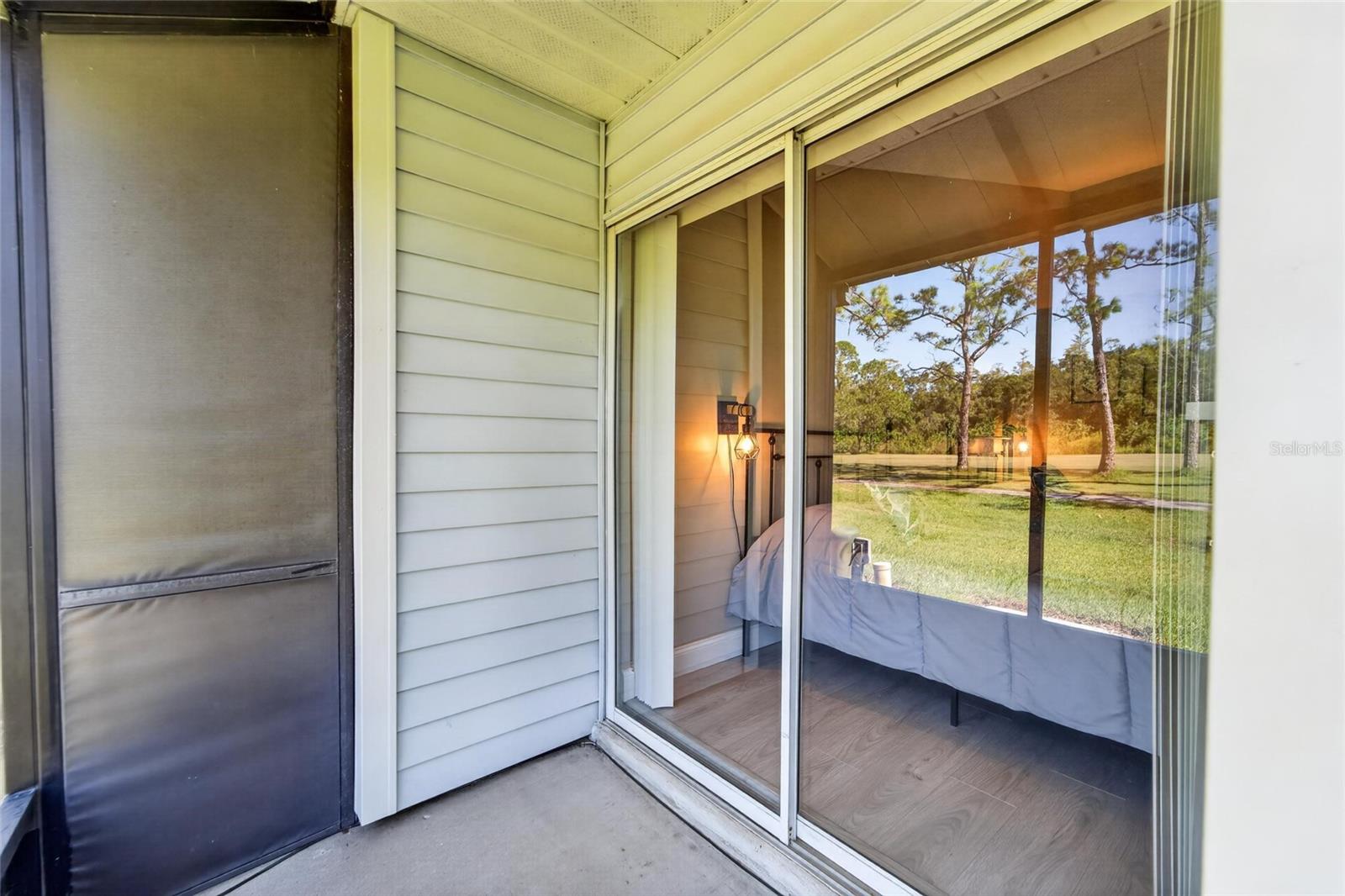 16216 RAMBLING VINE DR W — photo 31