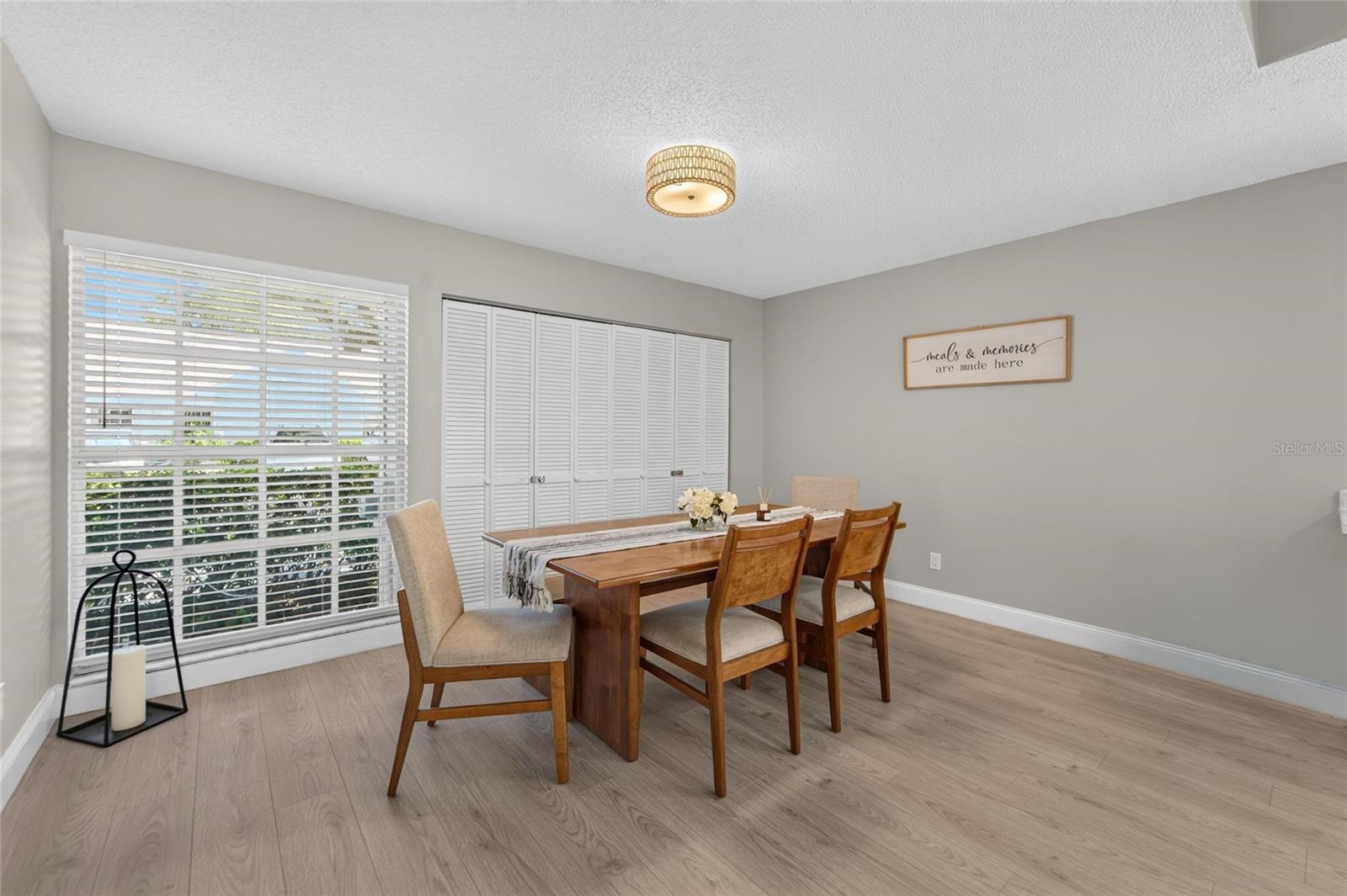 16216 RAMBLING VINE DR W — photo 14