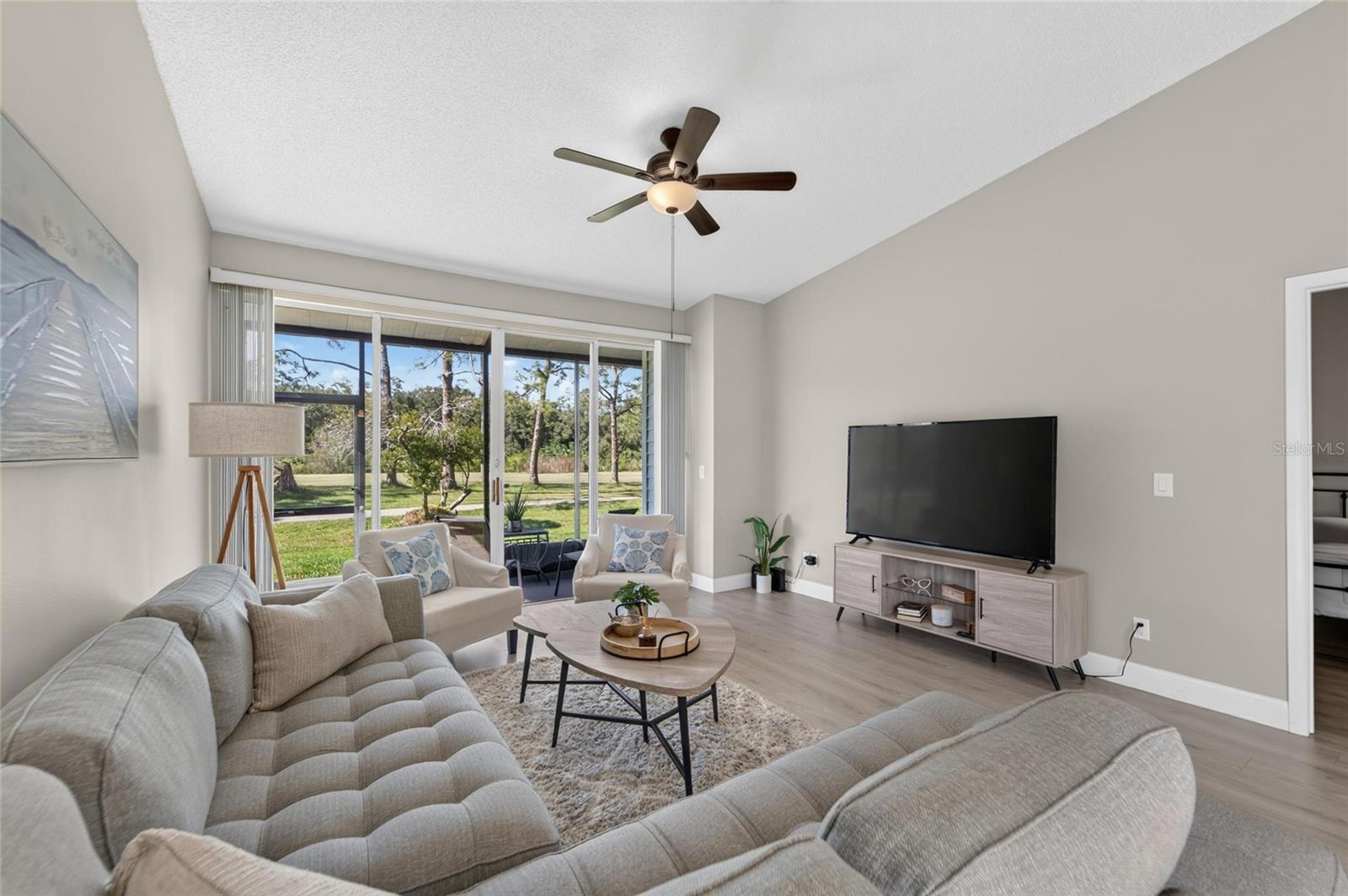 16216 RAMBLING VINE DR W — photo 8