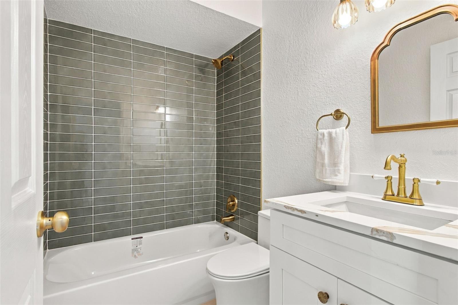 3615 EMERSON AVE S — photo 14