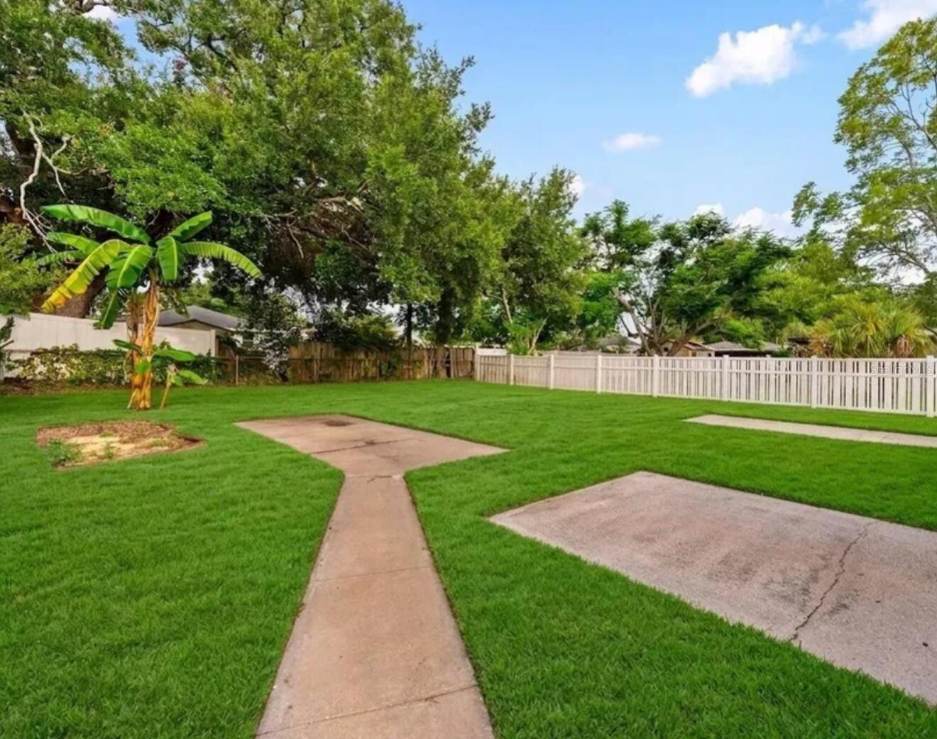 605 N WOODLYNNE AVE — photo 28