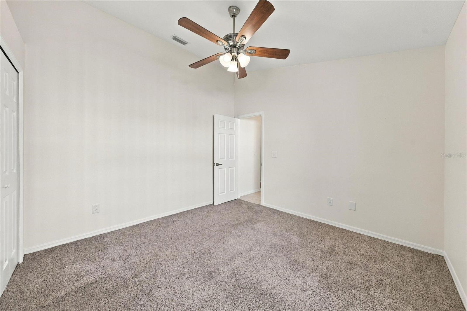 1822 MIRA LAGO CIR — photo 23