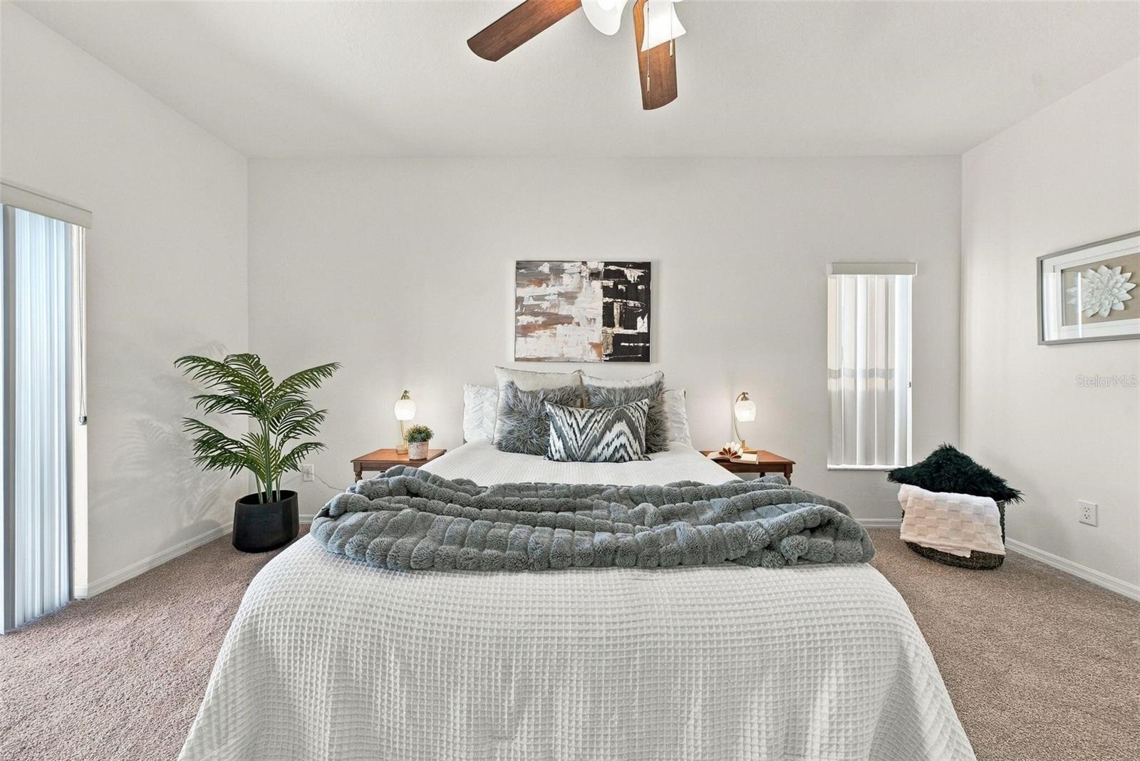 1822 MIRA LAGO CIR — photo 29