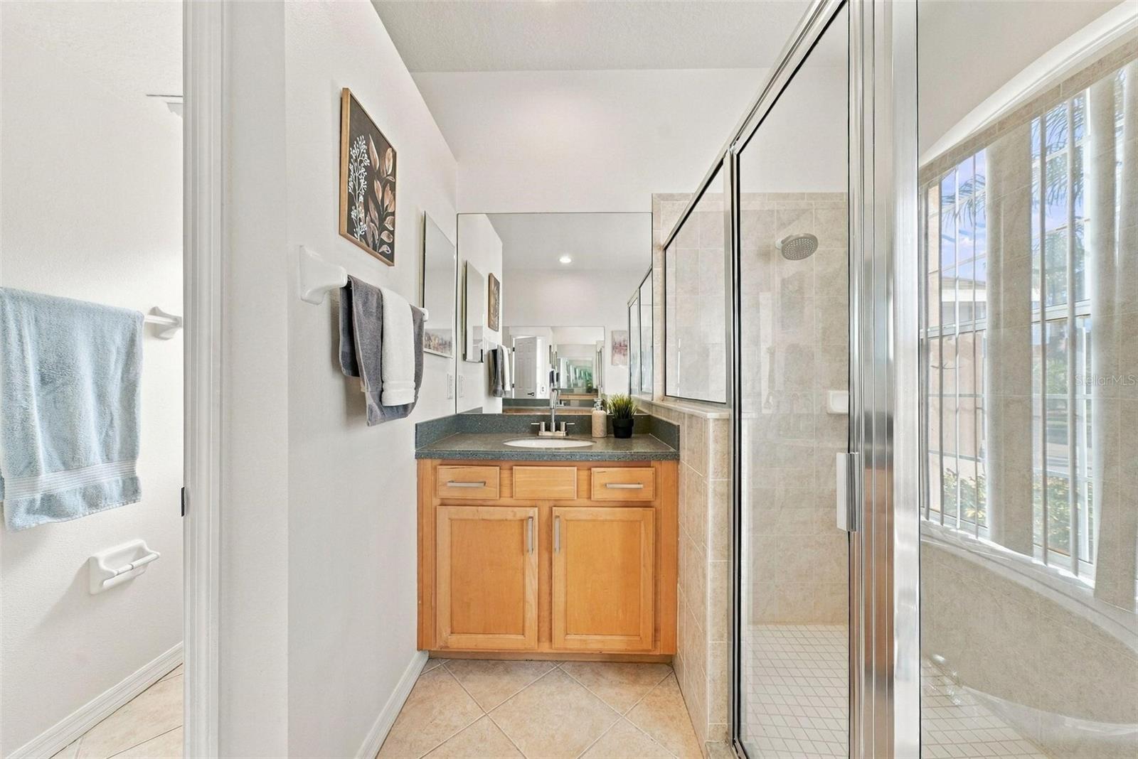 1822 MIRA LAGO CIR — photo 36