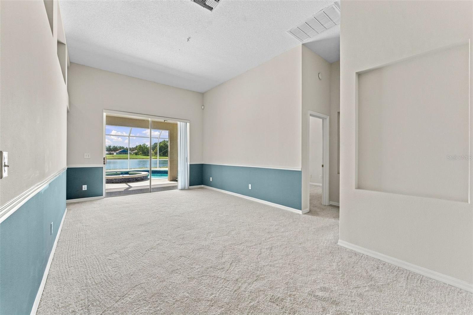 11617 GROVE ARCADE DR — photo 11
