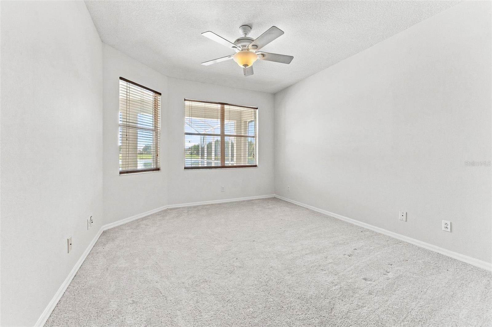 11617 GROVE ARCADE DR — photo 24