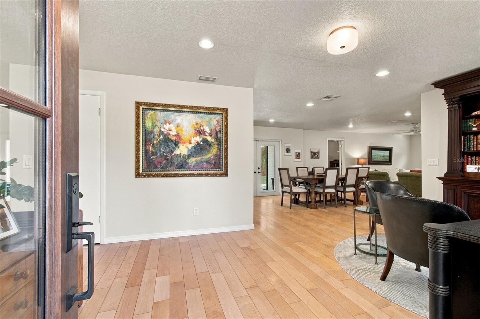 9450 ROBERTS RD — photo 4