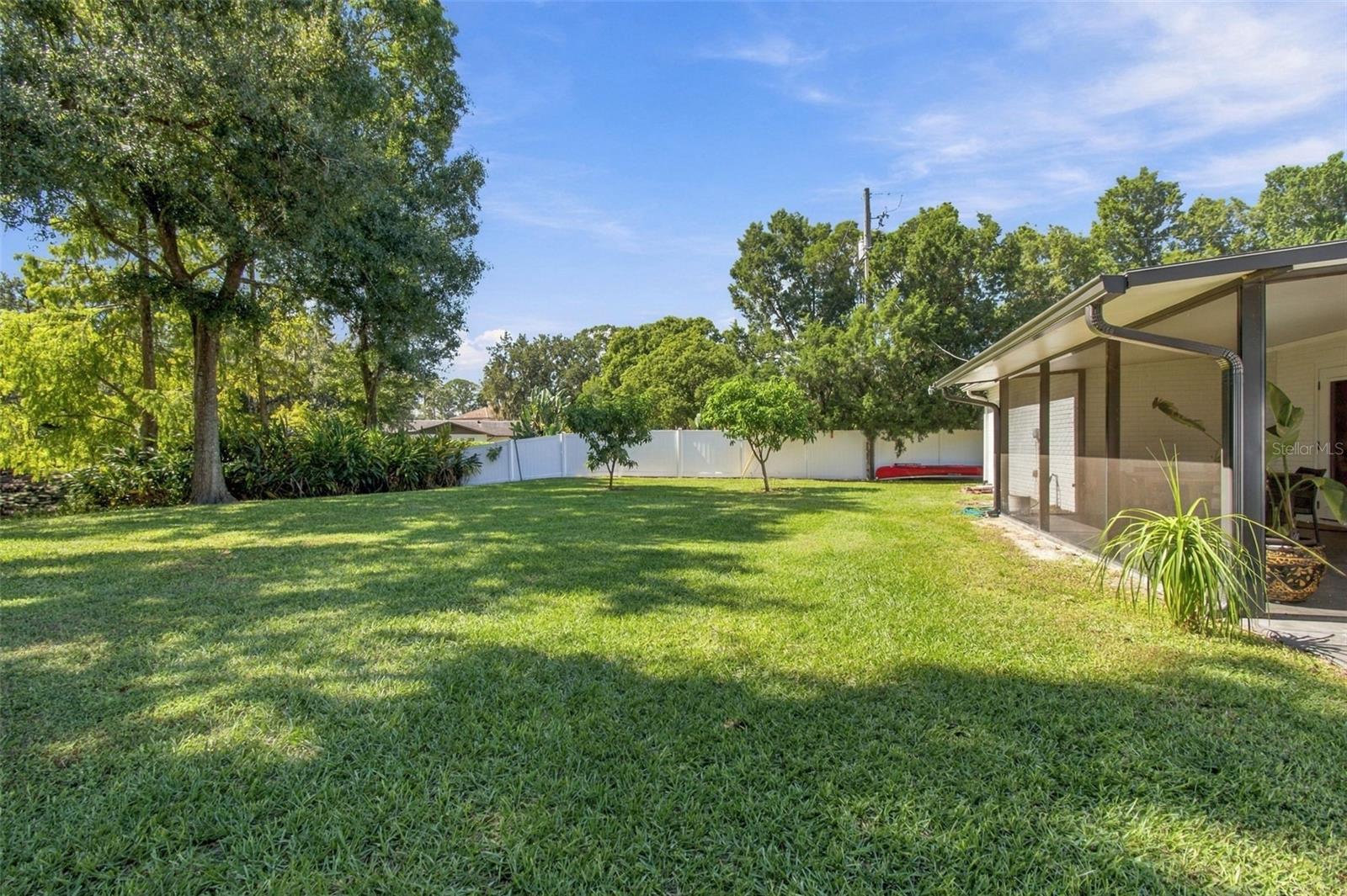 9450 ROBERTS RD — photo 28