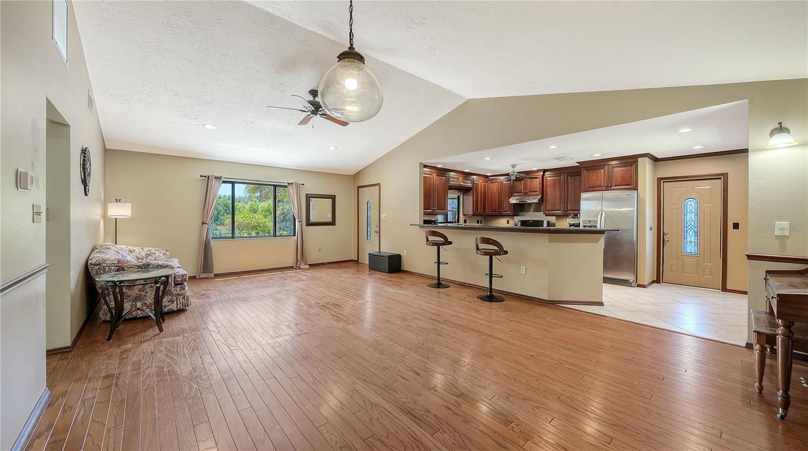 4842 + LOT 8 & 9 NUTMEG AVE — photo 10
