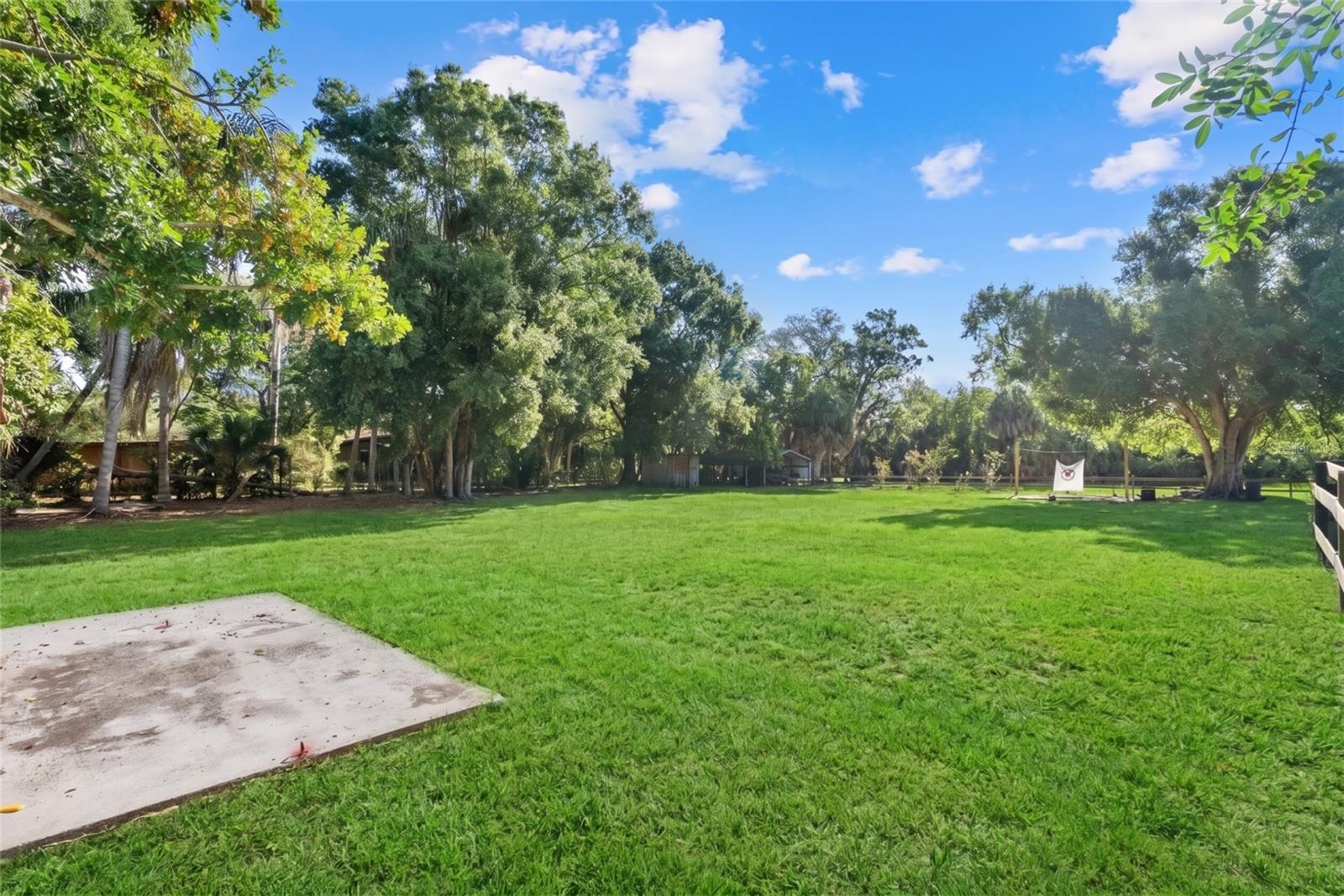 4842 + LOT 8 & 9 NUTMEG AVE — photo 31