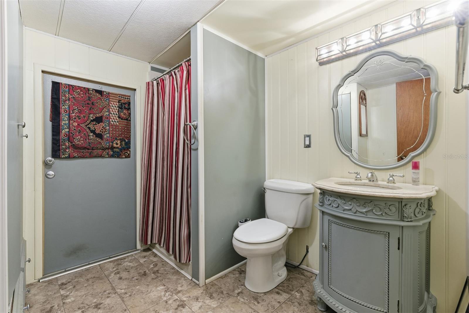 6147 RIDGEWOOD DR — photo 13