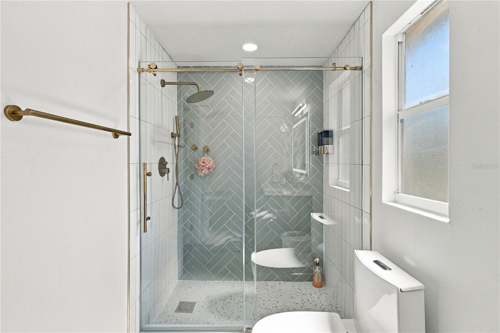 13824 CHERRY BROOK LN — photo 41