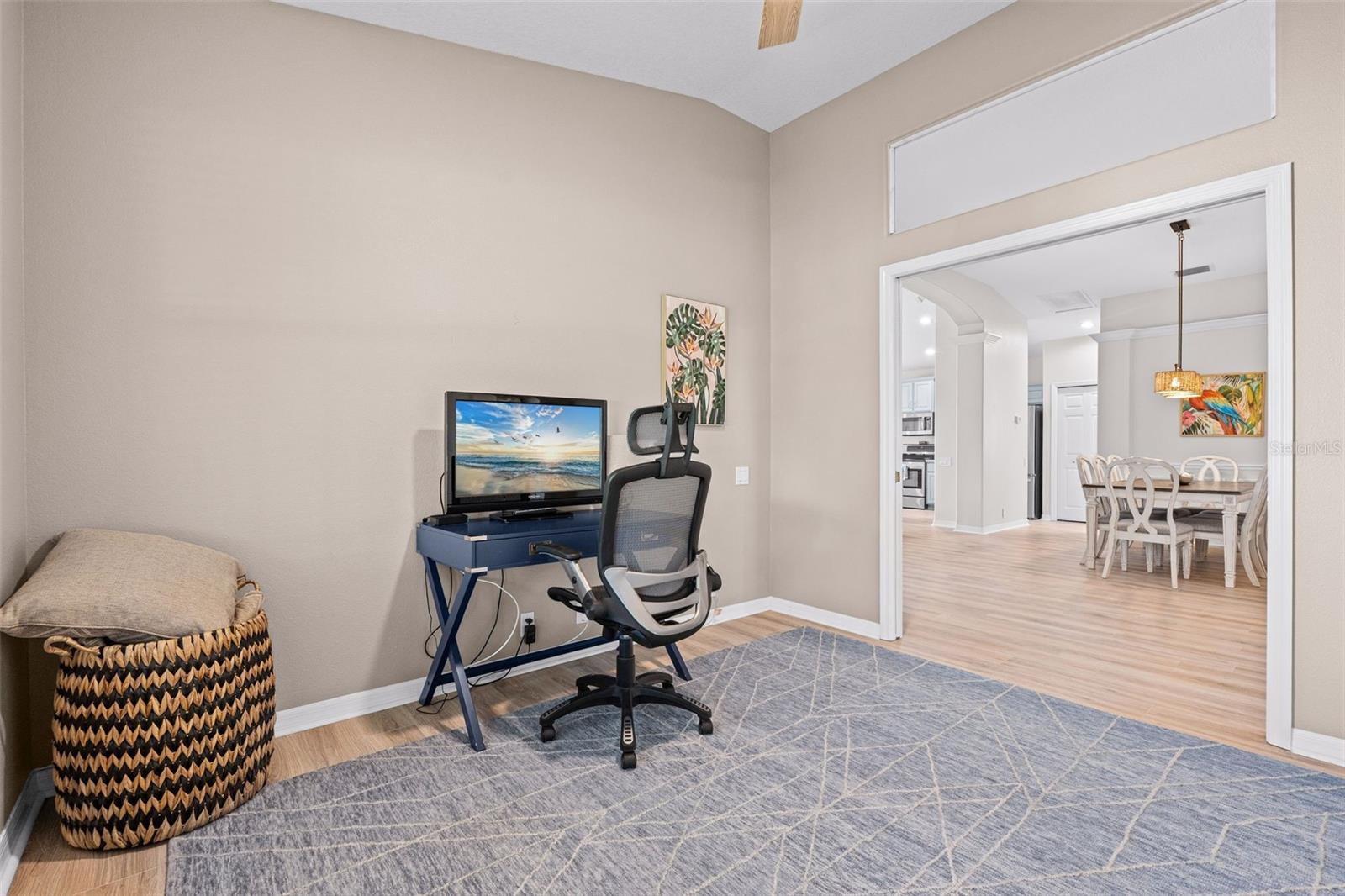 7164 DREWRYS BLF — photo 32