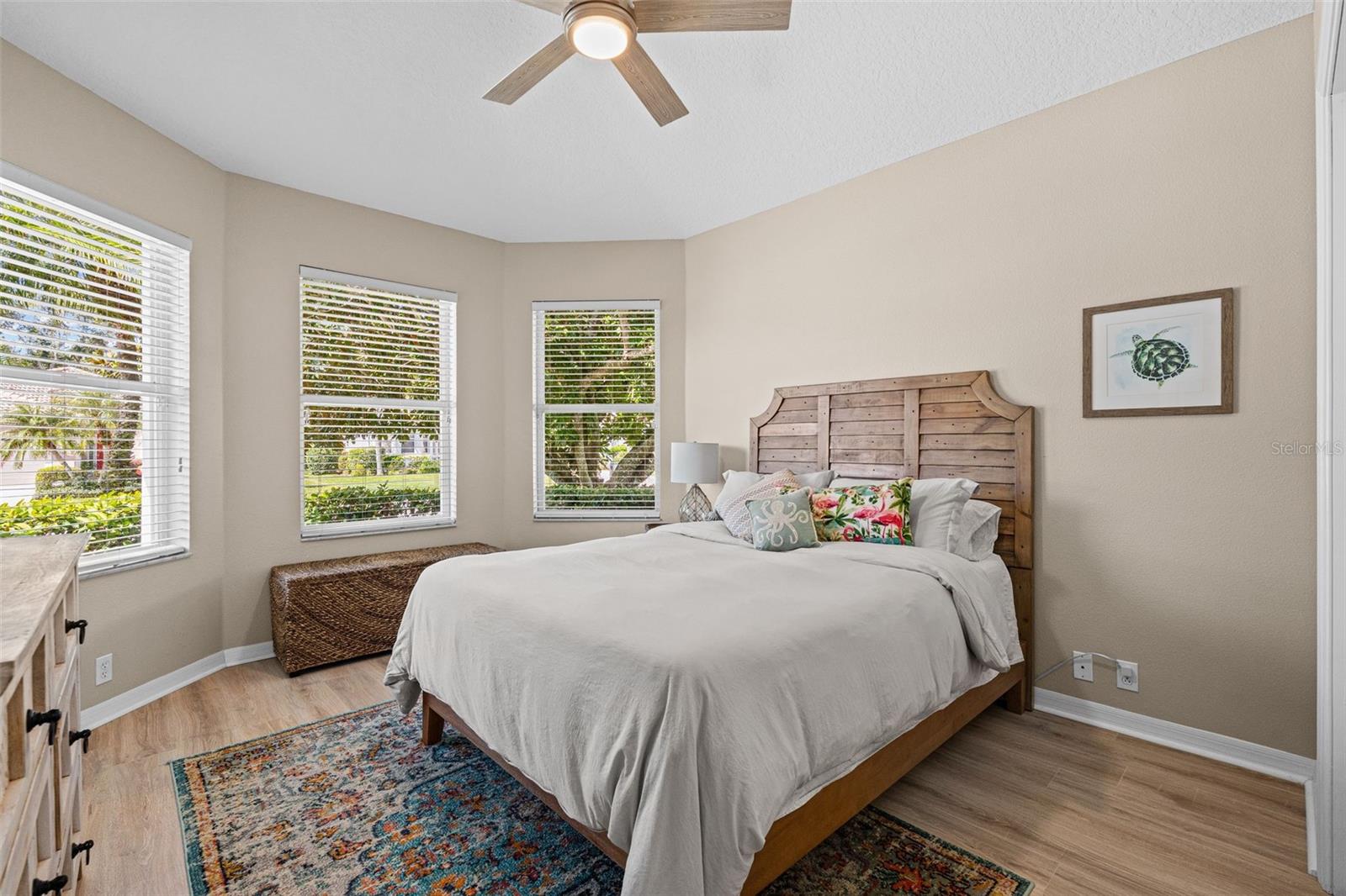 7164 DREWRYS BLF — photo 26