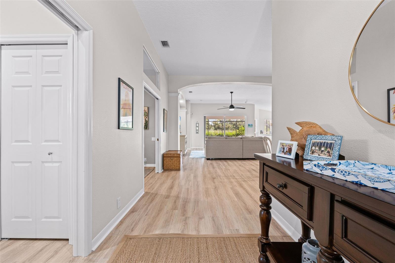7164 DREWRYS BLF — photo 6