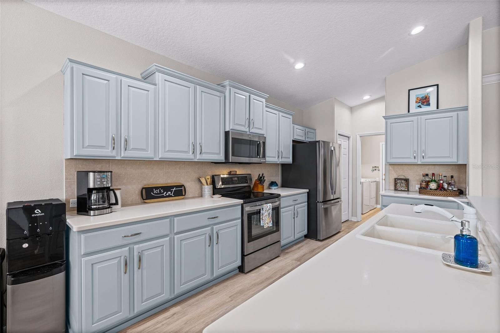 7164 DREWRYS BLF — photo 11
