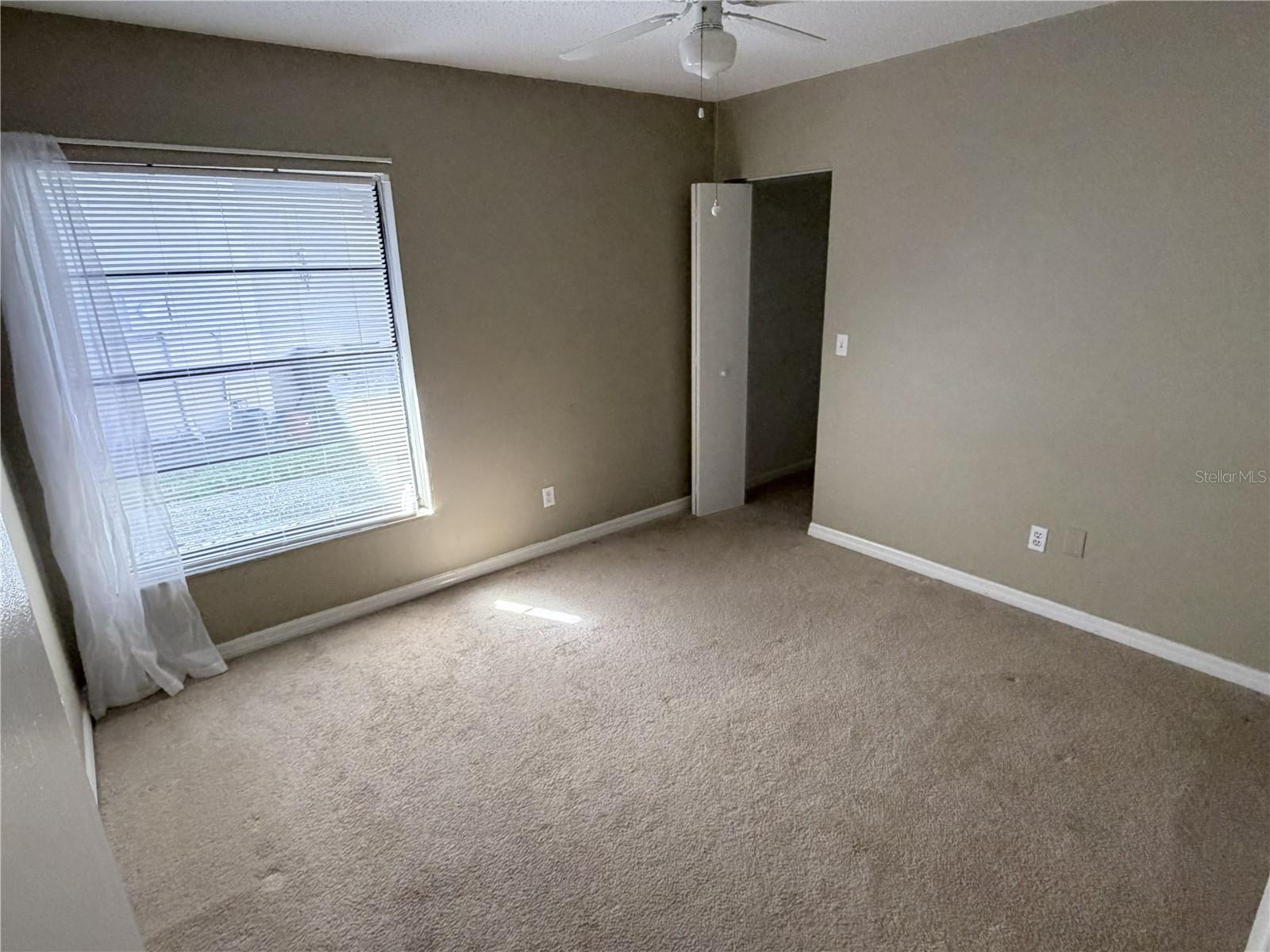10309 PARKCREST DR — photo 17