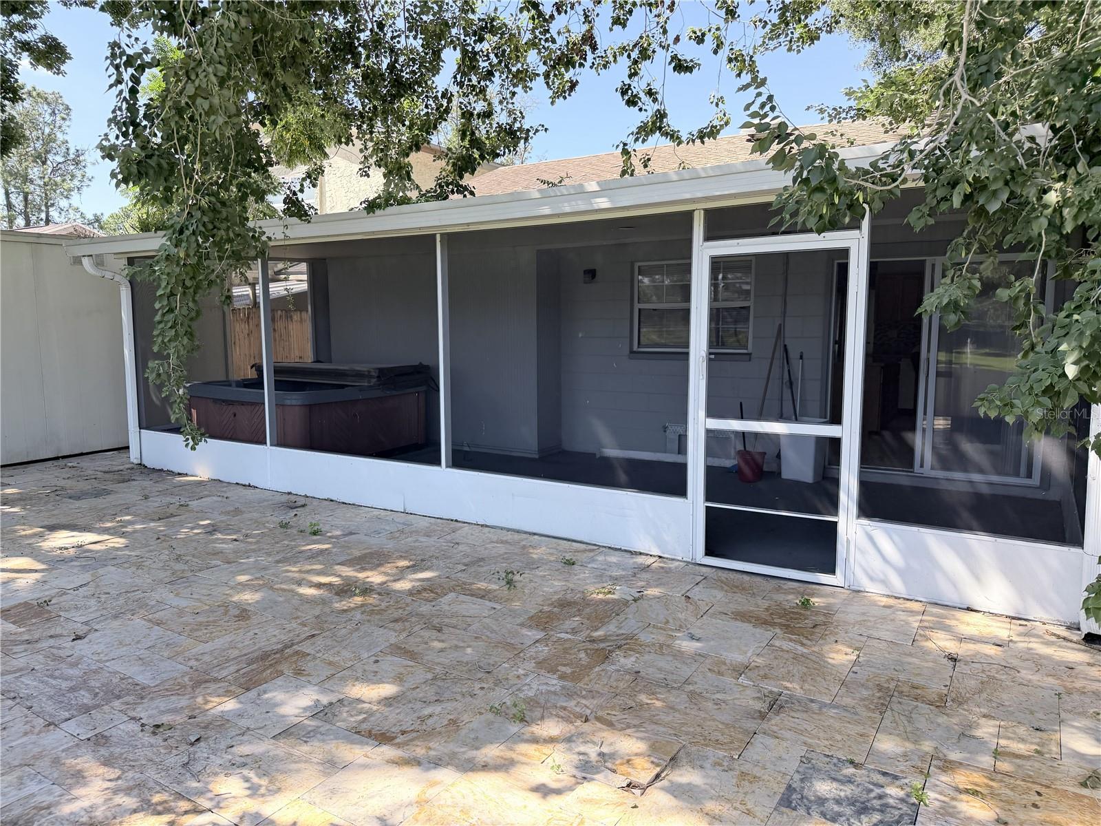 10309 PARKCREST DR — photo 4