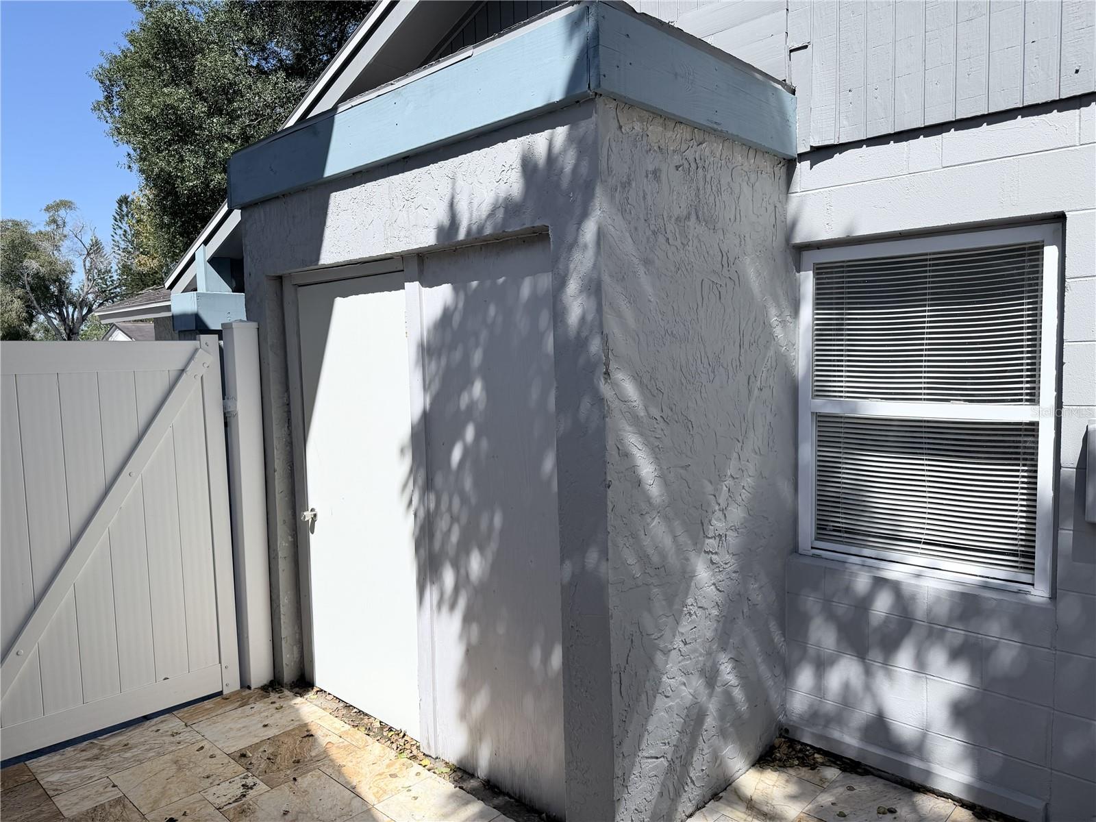 10309 PARKCREST DR — photo 8