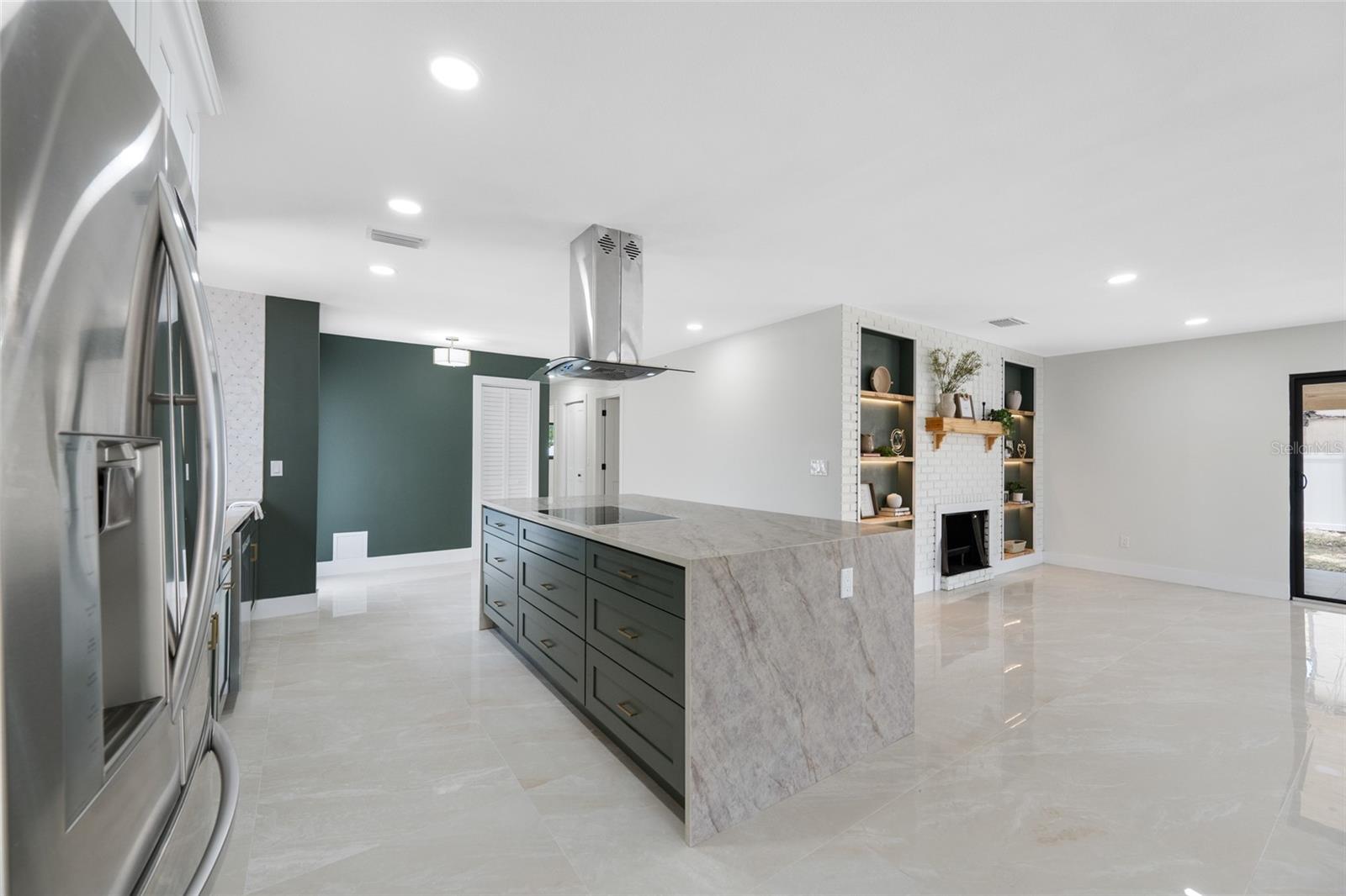 4707 W PAUL AVE — photo 6