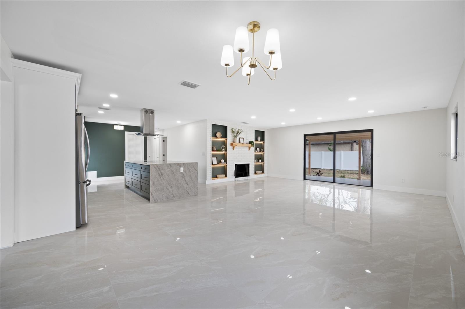 4707 W PAUL AVE — photo 8