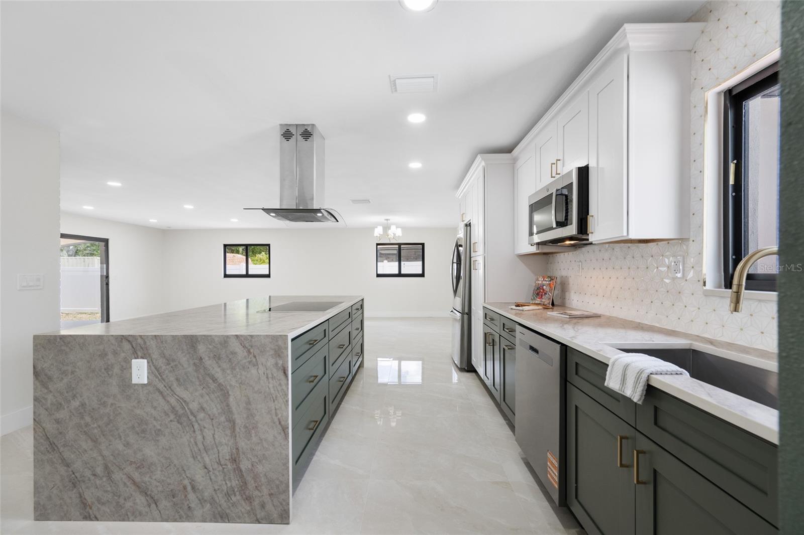4707 W PAUL AVE — photo 4