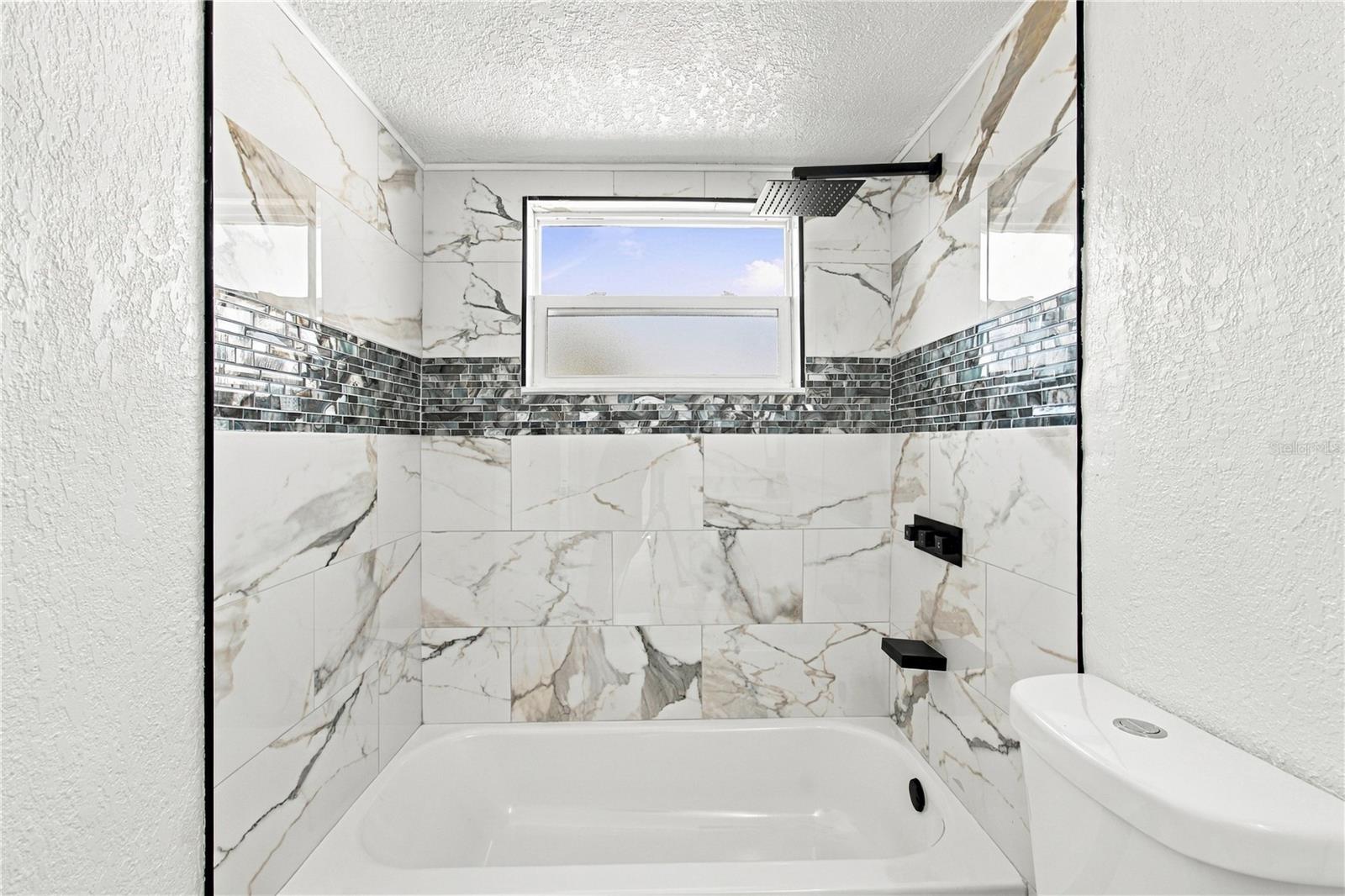 4601 EASTWOOD LN — photo 33