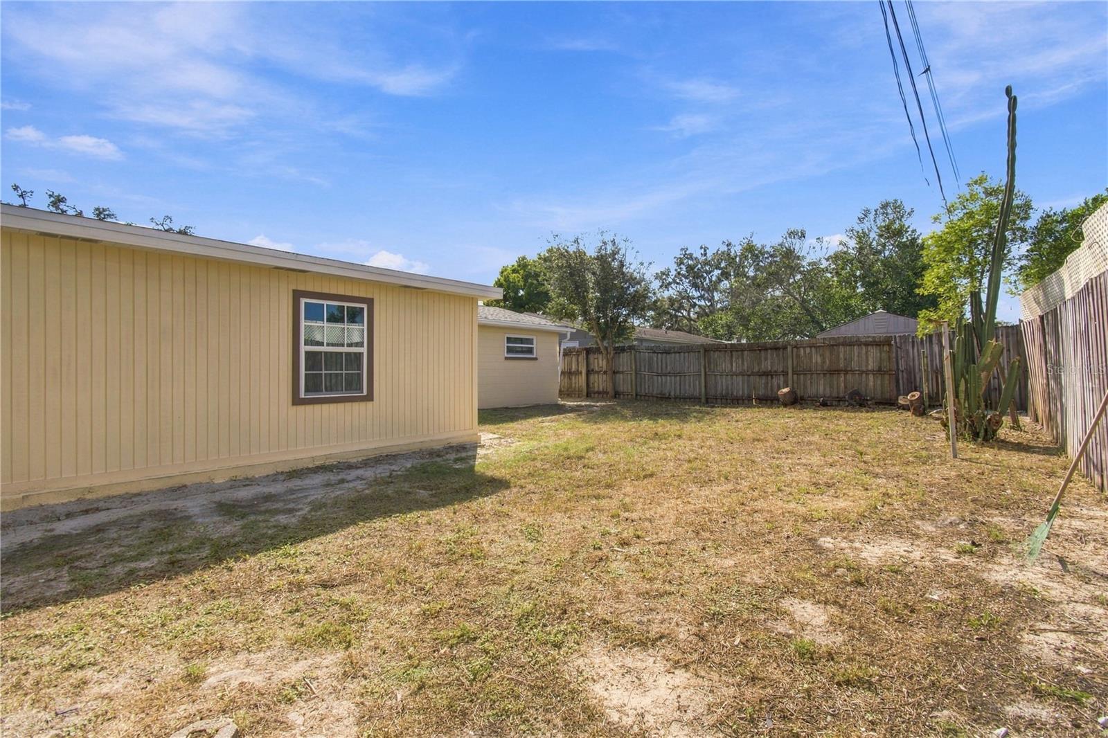 4601 EASTWOOD LN — photo 47
