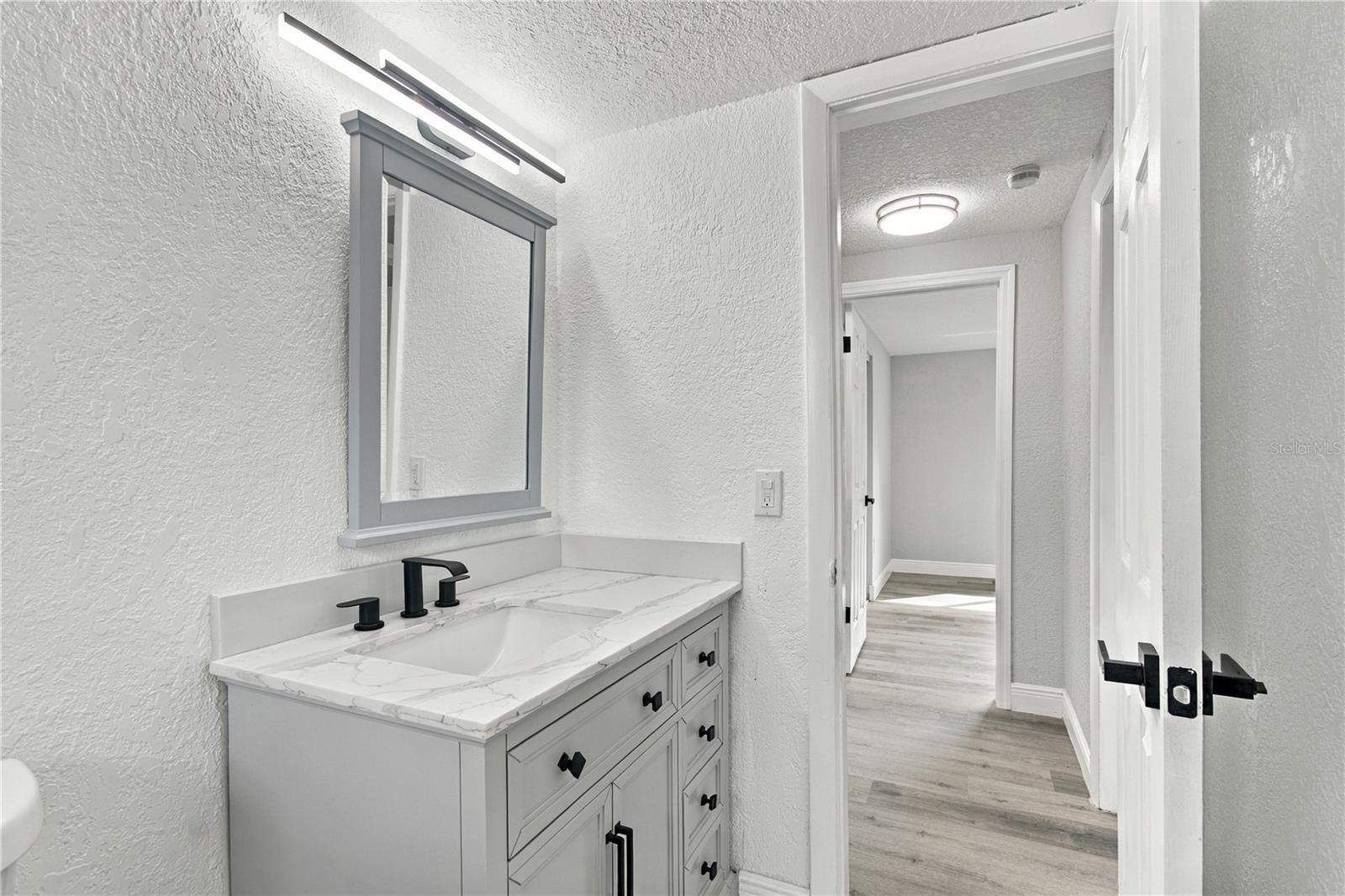 4601 EASTWOOD LN — photo 34