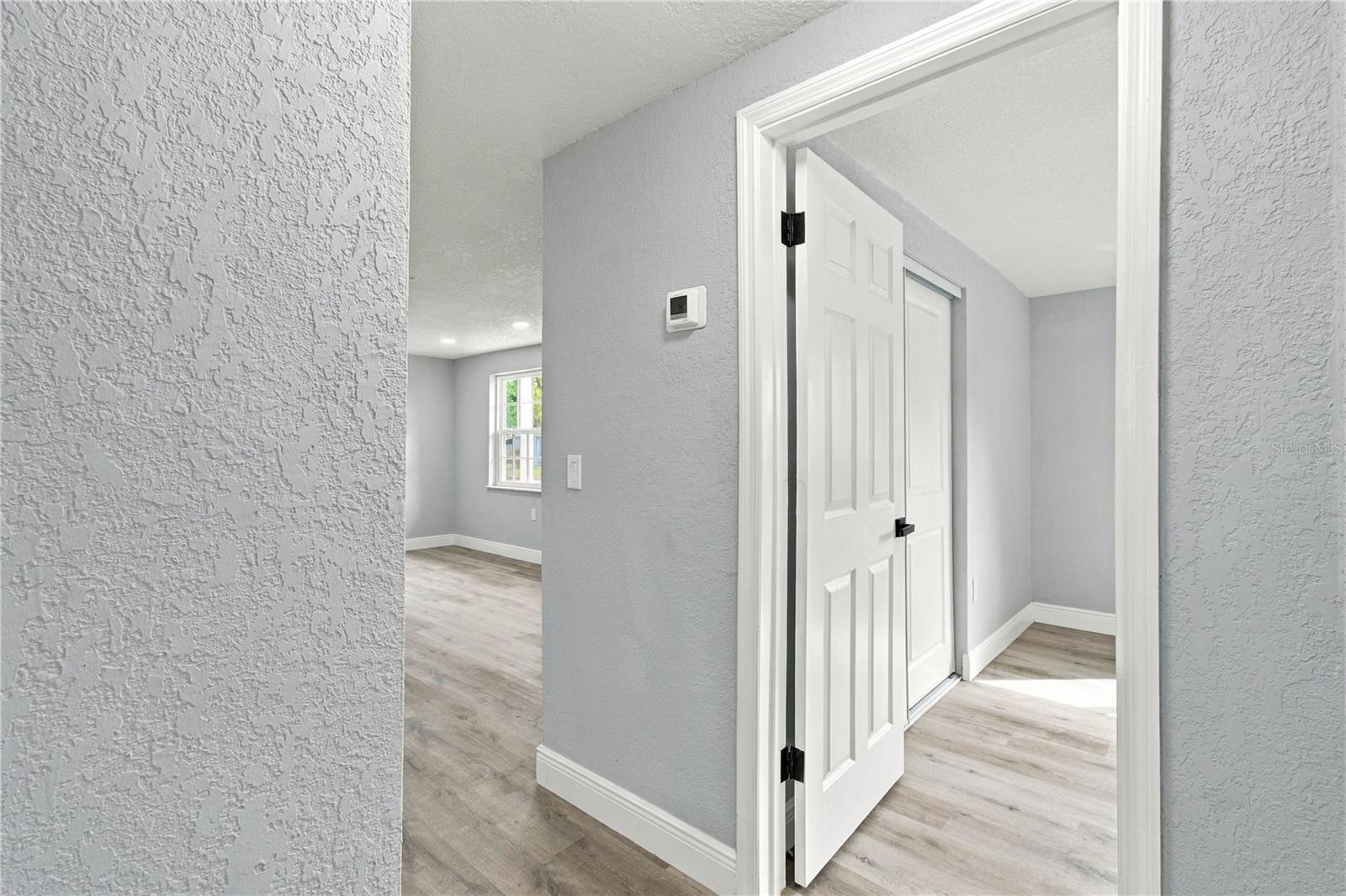 4601 EASTWOOD LN — photo 39