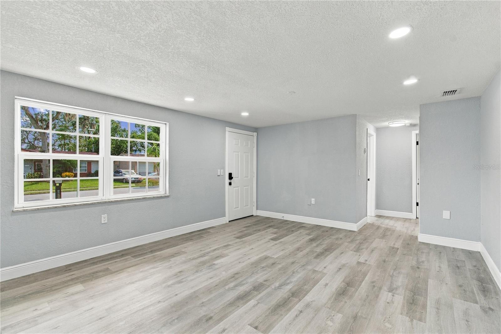 4601 EASTWOOD LN — photo 13