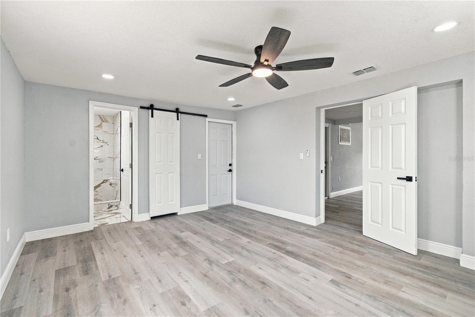 4601 EASTWOOD LN — photo 20