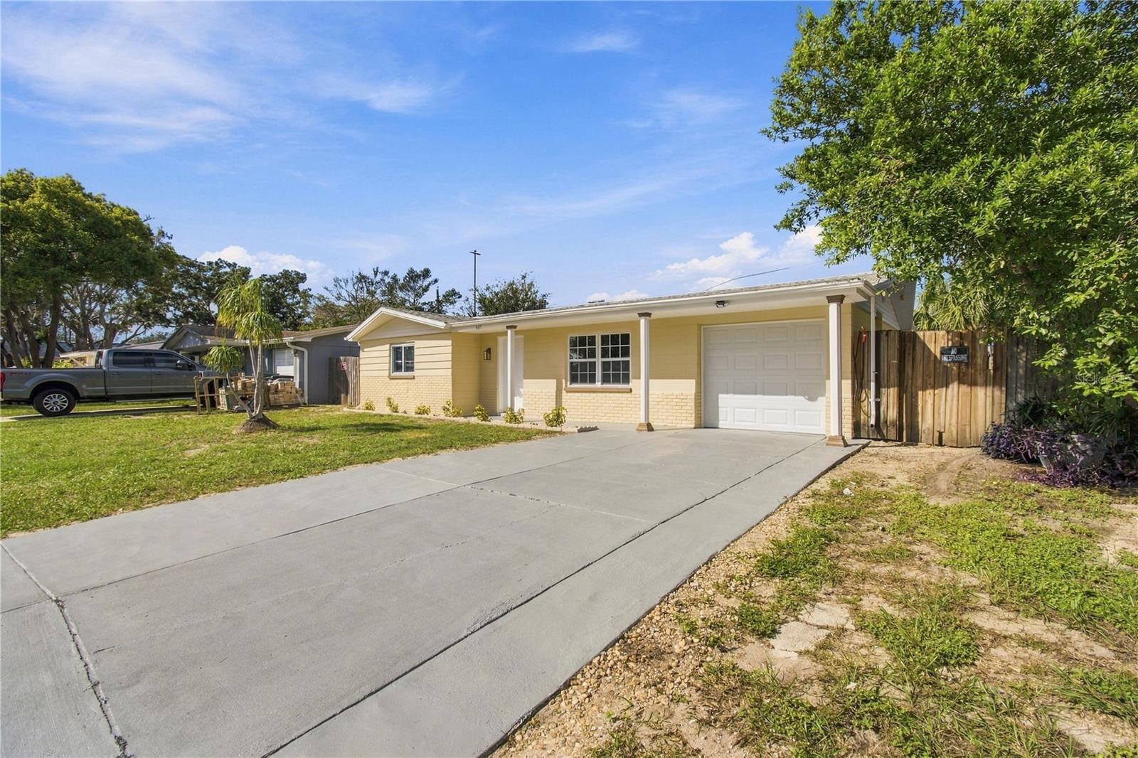 4601 EASTWOOD LN — photo 4