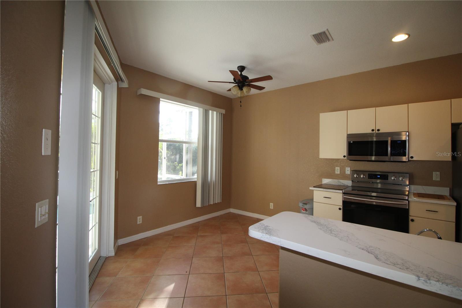 2743 MORRIETTA LN — photo 9