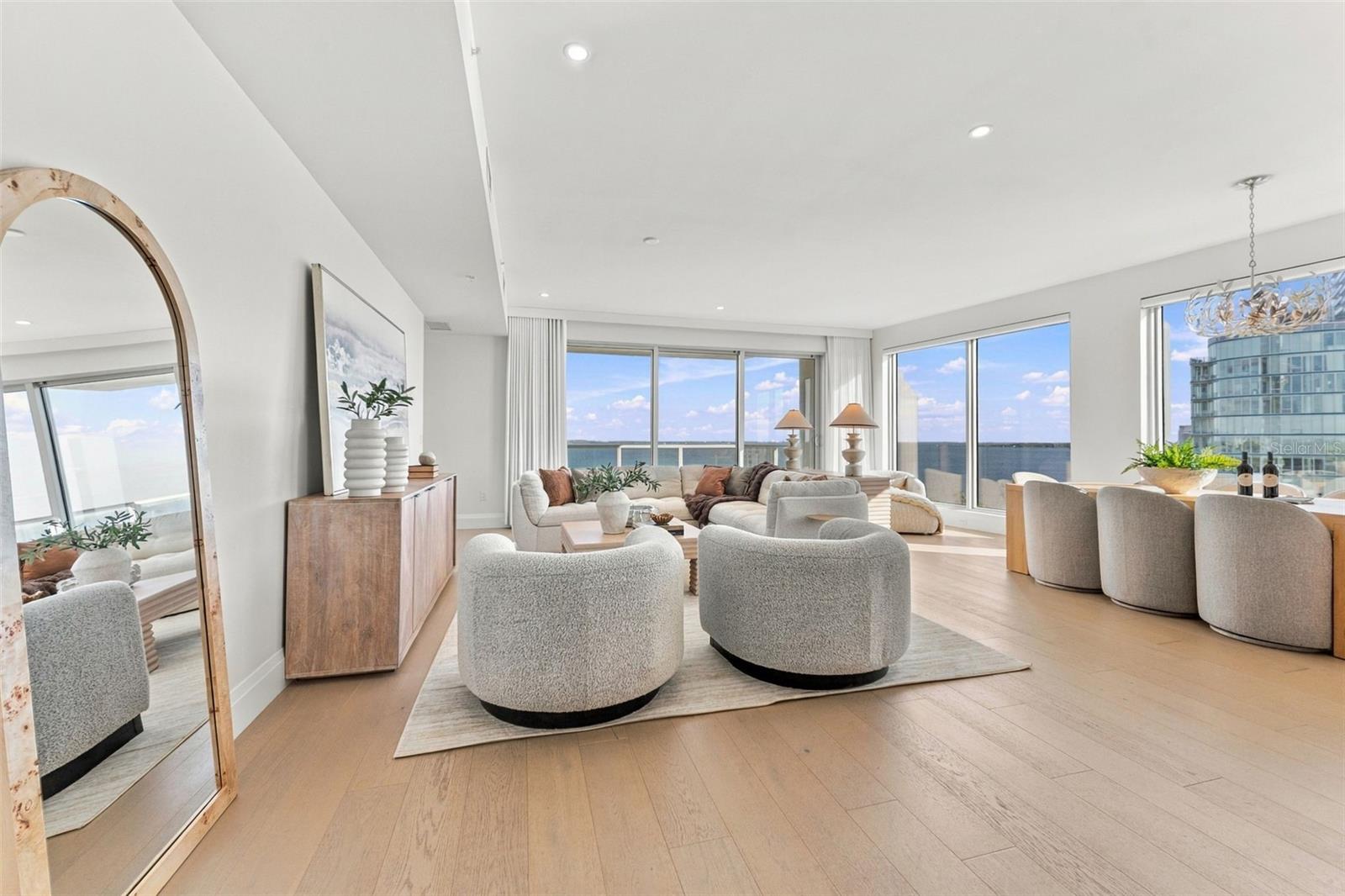2910 W BARCELONA ST #904 — photo 4